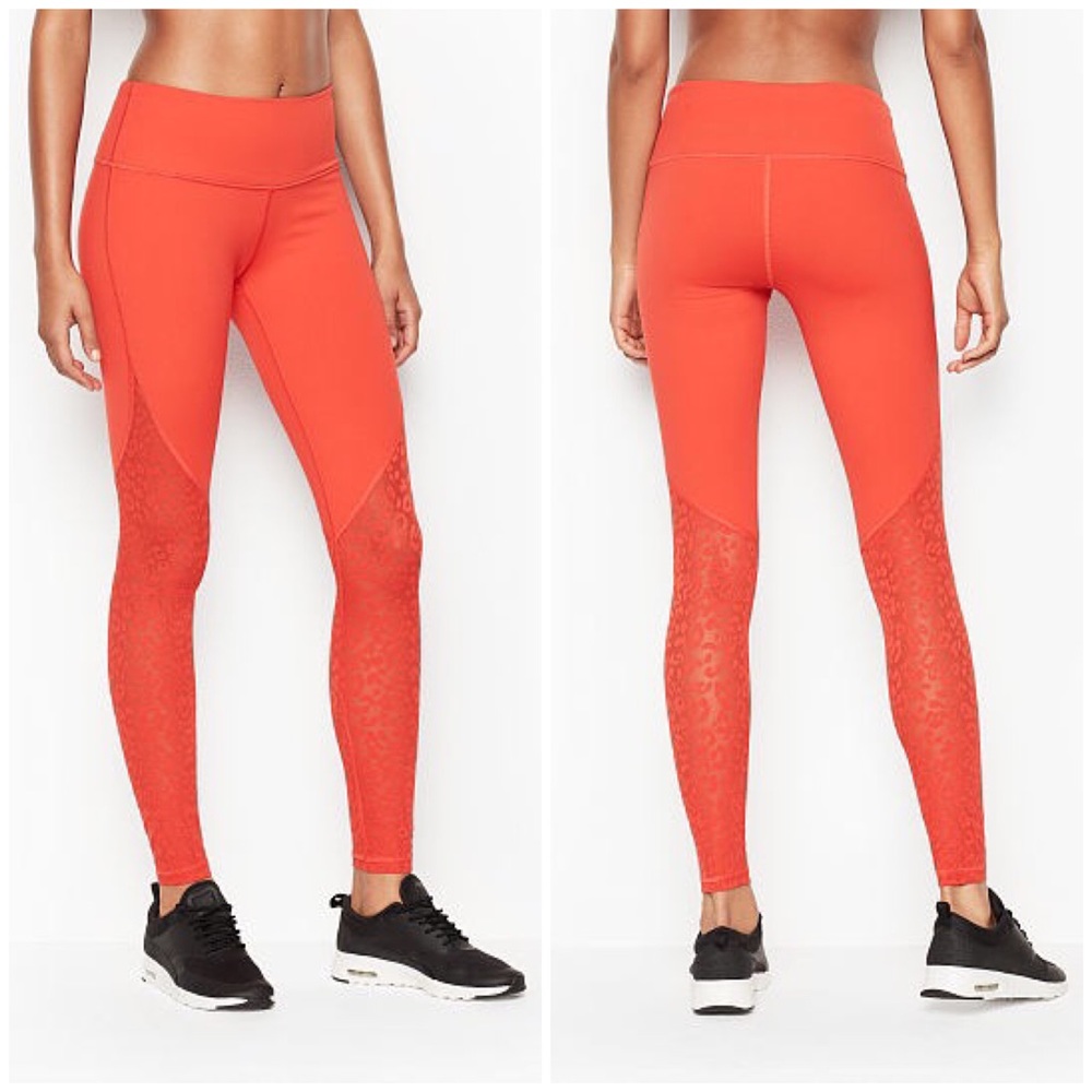 Knockout by Victoria Sport Tight